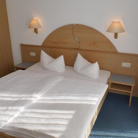 Hotel Zur Werra 슈말칼덴 외부 사진