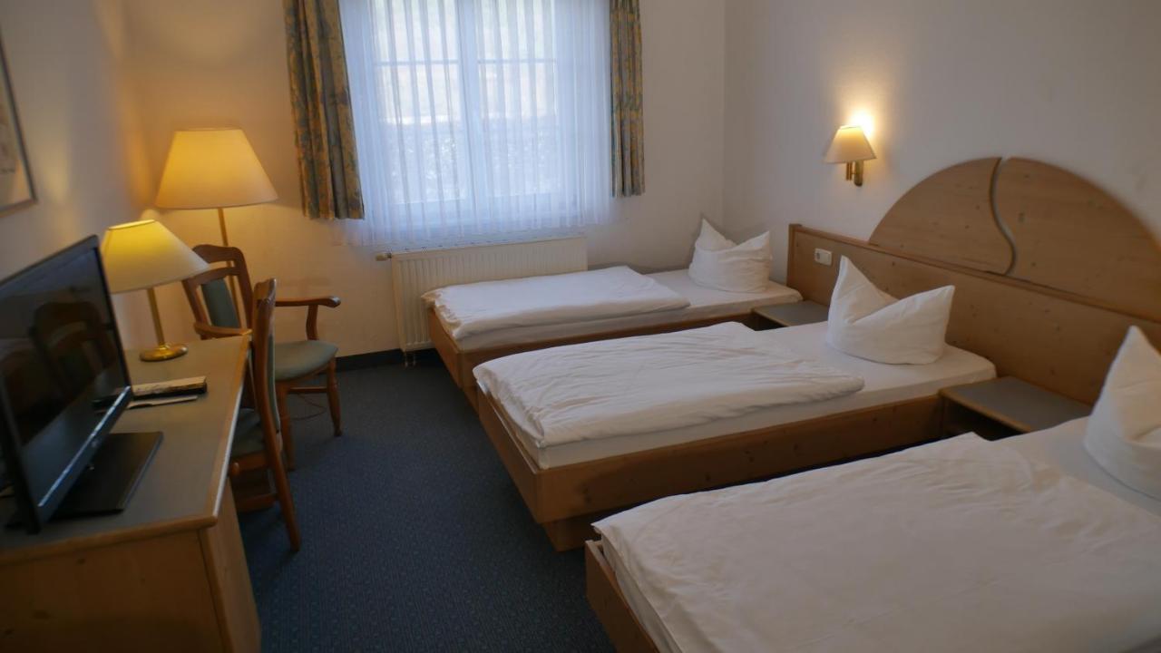 Hotel Zur Werra 슈말칼덴 외부 사진